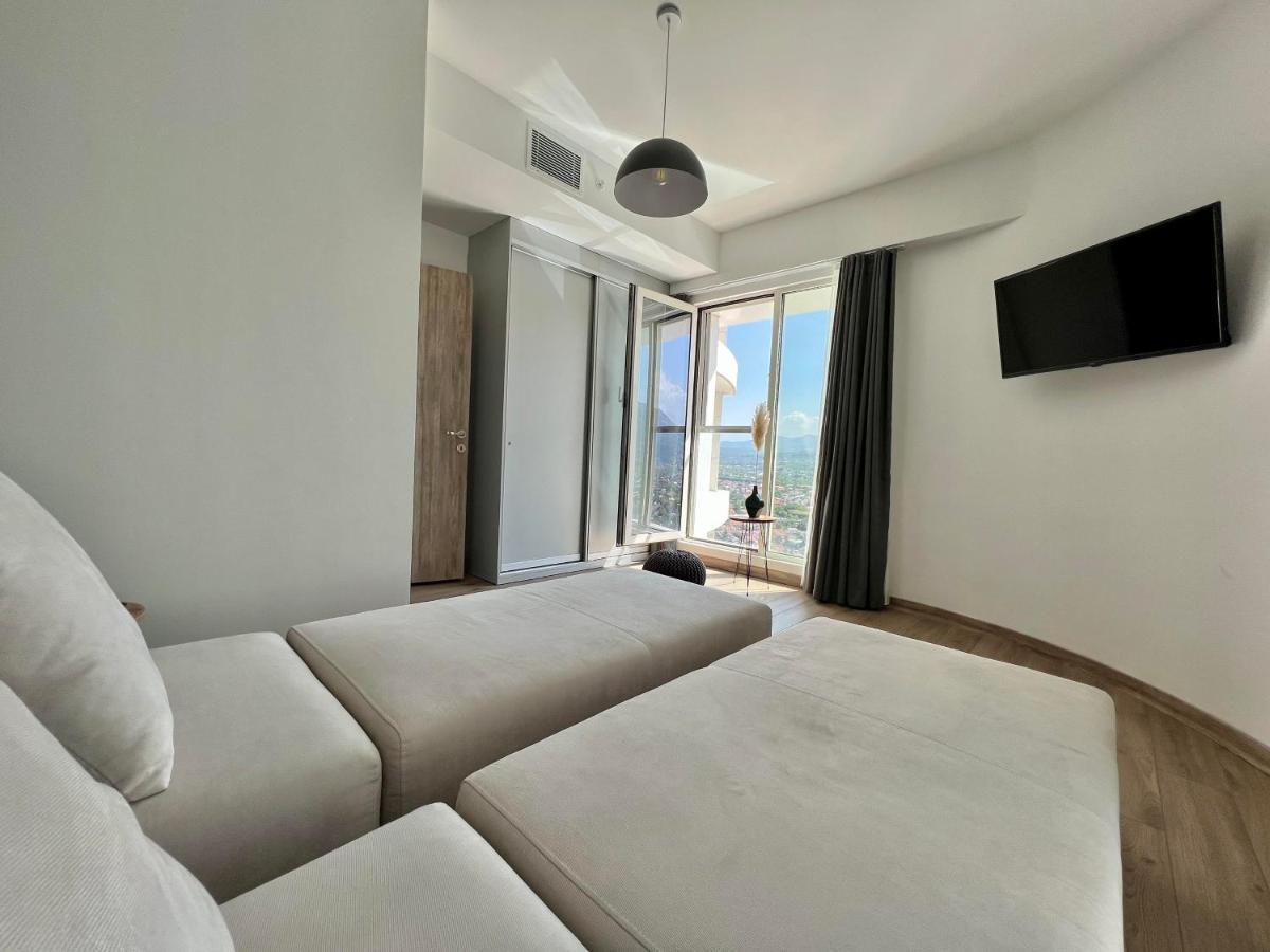 Merdz Spa & Fitness Sky Apartment スコピエ エクステリア 写真